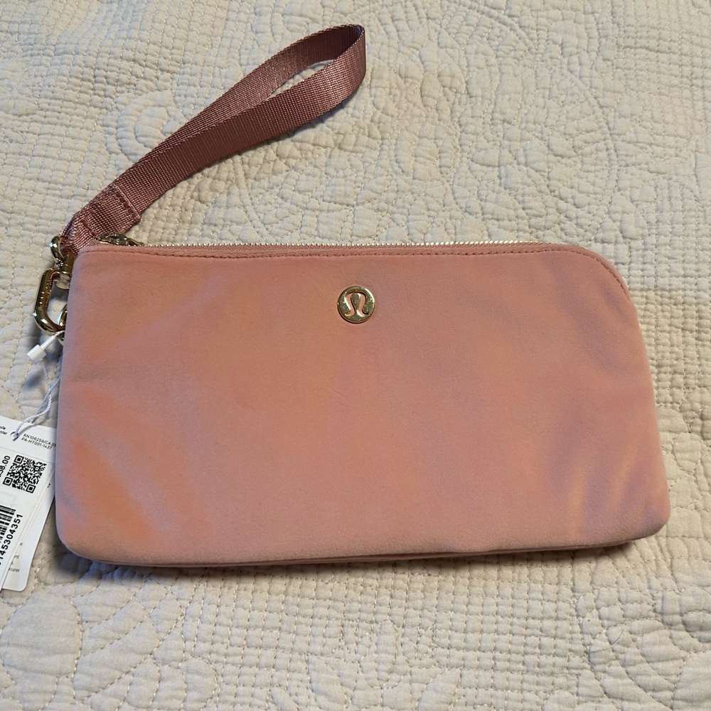 Lululemon Curved Wristlet- Pink Velour